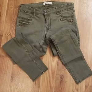 Hollister army green skinny jeans
